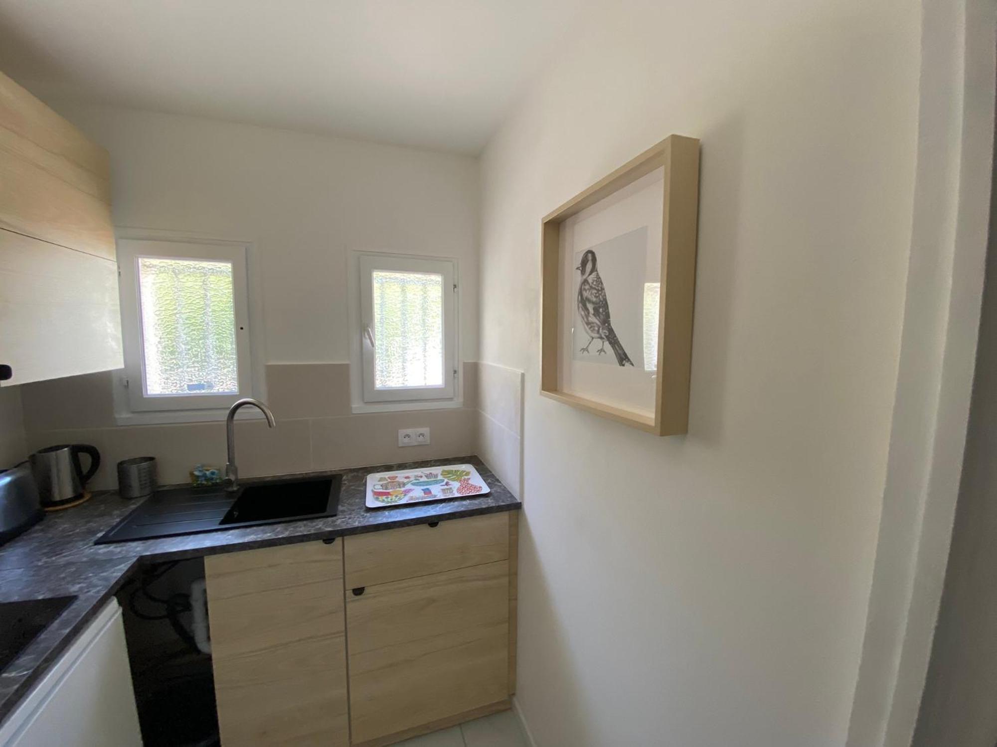 Appartement Cosy A Sanary Plage De Portissol-Climatise-Parking Prive エクステリア 写真